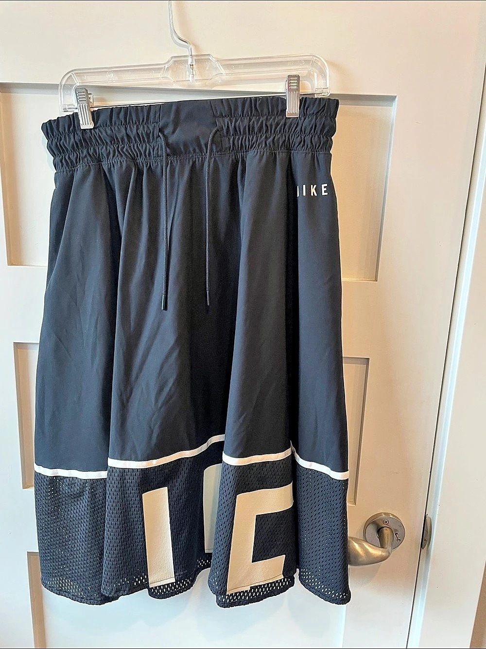 Nike women’s skirt
